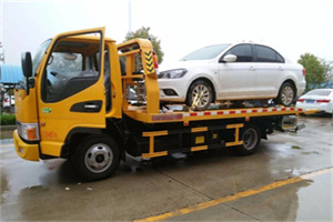 科尔沁左翼中旗附近拖车救援24小时服务热线